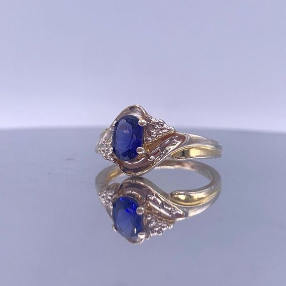 Vintage Sterling Silver Two-Tone Sapphire Ring - Picture 10 of 16